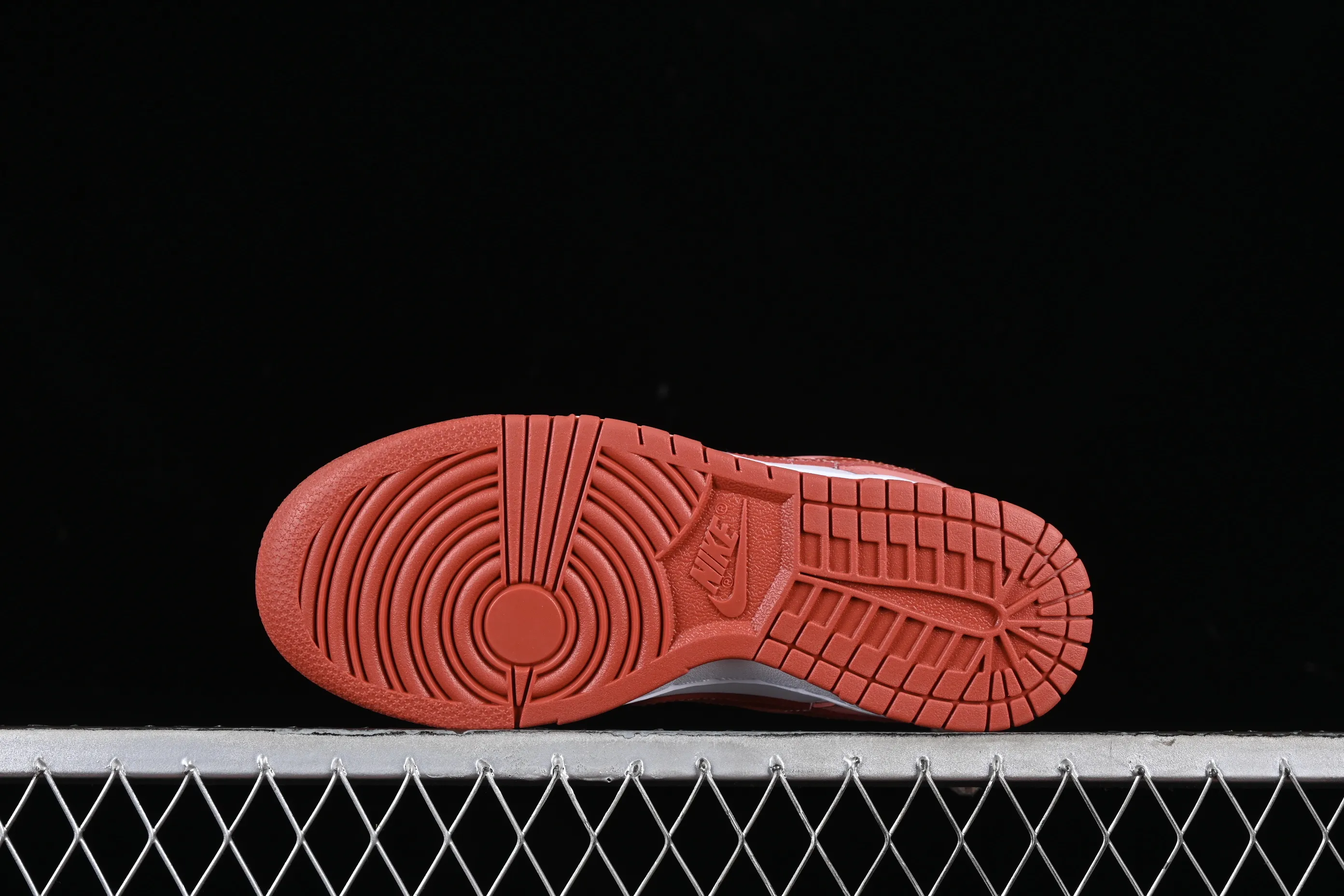 All categories Nk SB Dunk series Nk SB Dunk Low low-top sneakers Nk Dunk Low "Rose Whisper" rose pink 2.0 SB low-top sports and leisure sneakers FQ8876-618